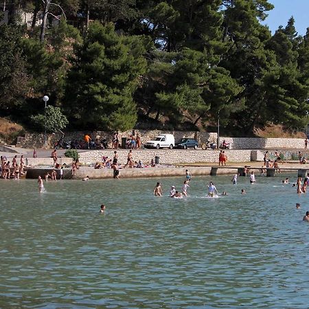 Apartments By The Sea Banjol, Rab - 12838 Екстериор снимка